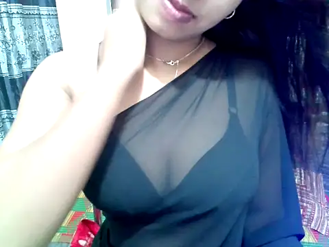 blackpori online show from September 29, 2025, 10:53 am