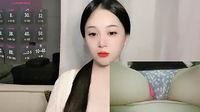 woaiqinqin online show from September 9, 2025, 3:22 pm