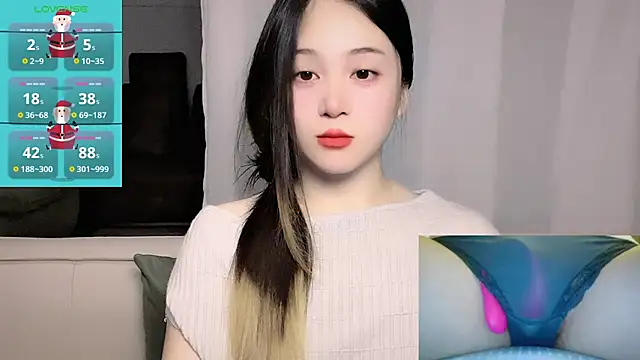 woaiqinqin online show from April 13, 2026, 3:28 pm