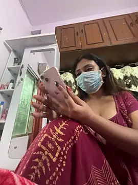 Snapshot of angelofyourworld chatting on June 21, 2026, 7:33 am angelofyourworld online show from June 21, 2026, 7:33 am