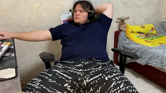 desiredude9 online show from October 9, 2025, 6:39 pm