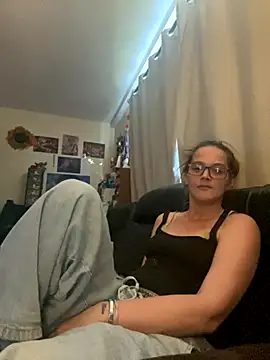 Snapshot of kittykatbean chatting on September 21, 2025, 3:57 pm kittykatbean online show from September 21, 2025, 3:57 pm