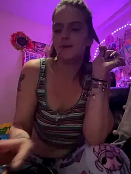 Snapshot of kittykatbean chatting on November 27, 2025, 5:59 pm kittykatbean online show from November 27, 2025, 5:59 pm