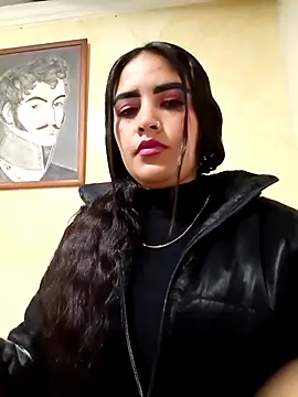 MAYE  13 online show from September 11, 2025, 12:16 pm