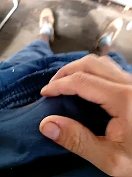 bemmagrinho36 online show from February 23, 2026, 10:45 am