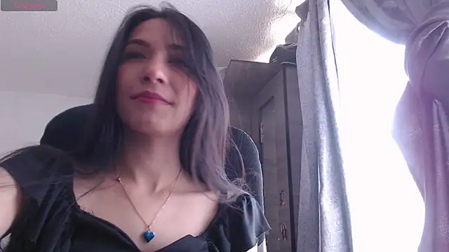 scarlett vonrose online show from September 25, 2025, 8:23 pm