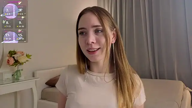 CarollSmithh online show from November 22, 2025, 9:03 pm