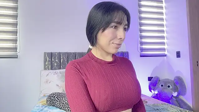 greciadom555 online show from September 23, 2025, 2:31 pm