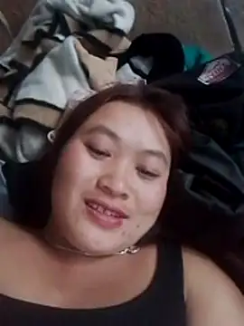 lusy-bae online show from December 23, 2025, 5:27 am