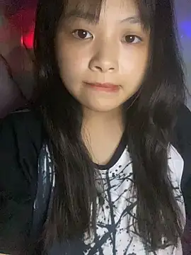 candy   123 online show from September 25, 2025, 4:11 pm