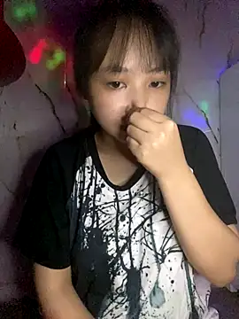 candy   123 online show from October 18, 2025, 3:57 pm