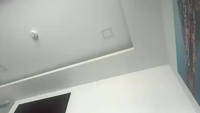 Snapshot of JuicyBlackD83 chatting on November 25, 2025, 5:07 am JuicyBlackD83 online show from November 25, 2025, 5:07 am