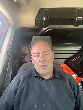 Richmcgee online show from April 29, 2026, 12:09 pm