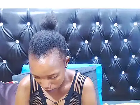 AppleAss02 online show from January 13, 2026, 4:45 pm