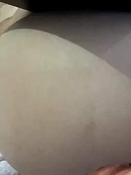 Snapshot of bunnytentacion chatting on December 16, 2025, 6:40 am bunnytentacion online show from December 16, 2025, 6:40 am