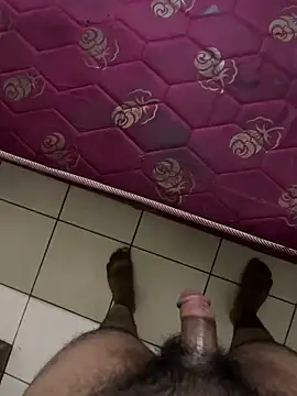 aliahmed98770 online show from September 24, 2025, 1:03 pm