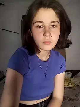 ToryTayler online show from April 19, 2026, 7:49 pm