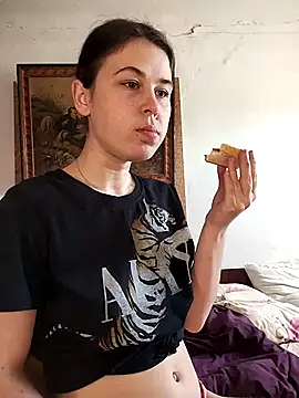 ToryTayler online show from April 27, 2026, 11:52 am