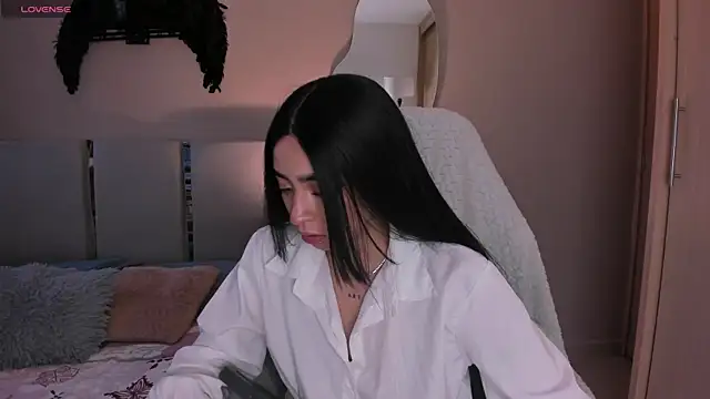 Snapshot of EmystarX chatting on May 22, 2026, 11:10 pm EmystarX online show from May 22, 2026, 11:10 pm
