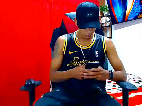 Snapshot of cristian_tayron1 chatting on July 16, 2026, 1:50 pm cristian tayron1 online show from July 16, 2026, 1:50 pm