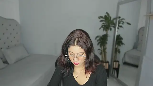 Snapshot of Julieth_brown_ chatting on September 11, 2025, 3:39 am Julieth brown online show from September 11, 2025, 3:39 am