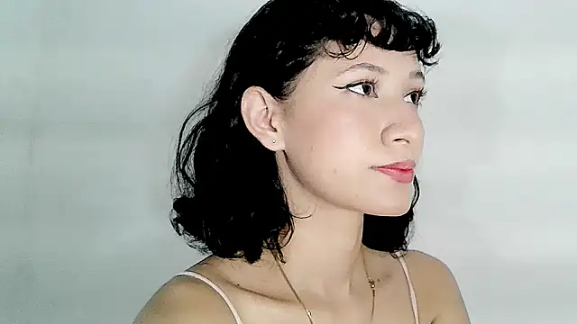 Snapshot of kitten_punches001 chatting on September 9, 2025, 8:19 pm kitten punches001 online show from September 9, 2025, 8:19 pm