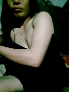 Maymay0033 online show from October 31, 2025, 10:44 pm