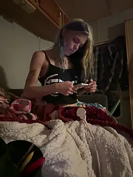 ittybittymeryssa online show from February 9, 2026, 6:39 am