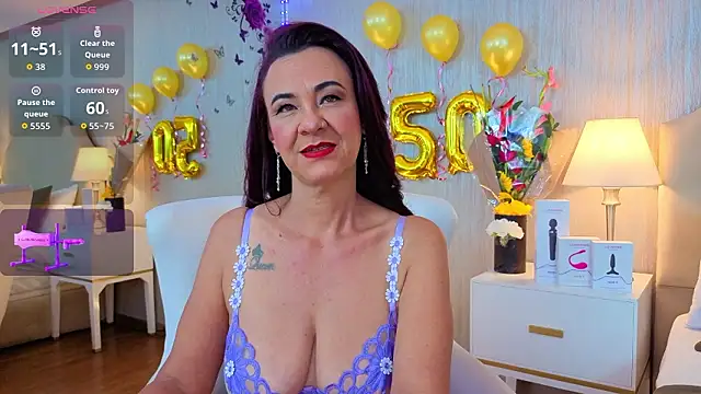 ScarleetJonson online show from February 5, 2026, 8:24 pm