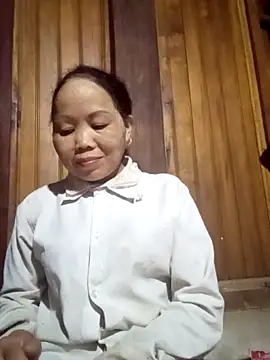  YooY  online show from September 19, 2025, 11:55 am