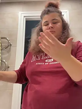 Snapshot of AliceCurlyX chatting on November 27, 2025, 3:25 pm AliceCurlyX online show from November 27, 2025, 3:25 pm