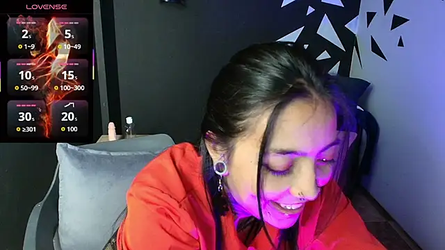 LiaMonroee  online show from October 20, 2025, 12:05 pm