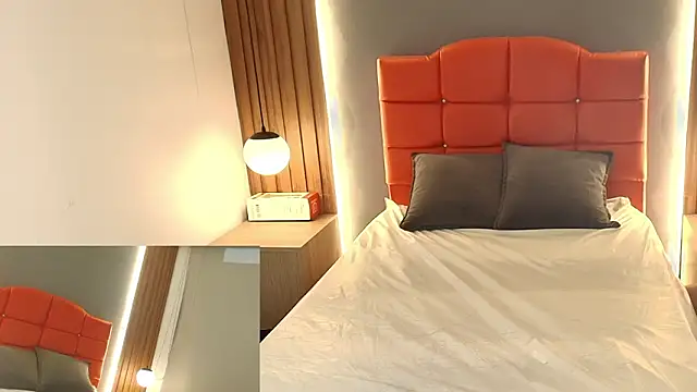 LiaMonroee  online show from February 23, 2026, 12:13 pm