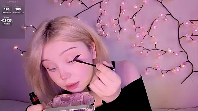 RileyVice online show from May 15, 2026, 8:54 am