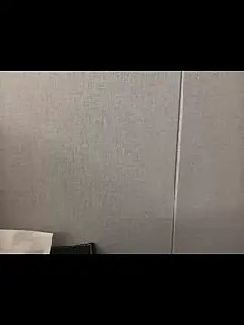 Snapshot of xxxx25261 chatting on May 20, 2026, 1:28 pm xxxx25261 online show from May 20, 2026, 1:28 pm