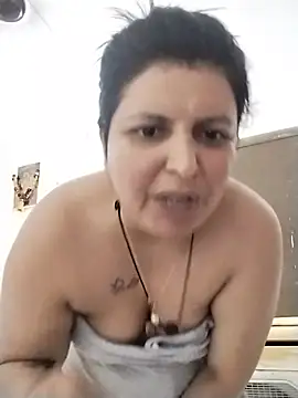 Snapshot of Jann_Riya333 chatting on June 18, 2026, 11:03 am Jann Riya333 online show from June 18, 2026, 11:03 am