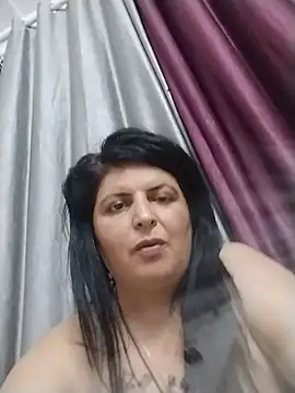 Snapshot of Jann_Riya333 chatting on July 1, 2026, 1:56 pm Jann Riya333 online show from July 1, 2026, 1:56 pm
