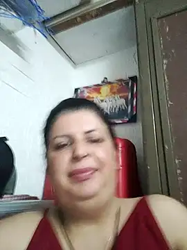 Snapshot of Jann_Riya333 chatting on July 19, 2026, 2:04 am Jann Riya333 online show from July 19, 2026, 2:04 am