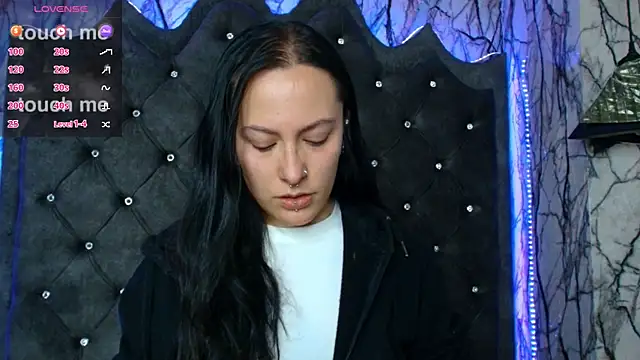 Zami Escobar of online show from September 8, 2025, 7:02 pm