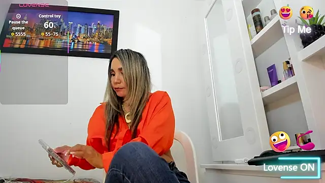 Ms lunaRose online show from February 21, 2026, 2:23 am