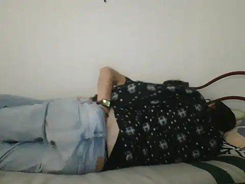 rzatd712 online show from December 1, 2025, 3:00 am