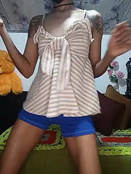 Snapshot of emali_baba chatting on May 18, 2026, 4:40 am emali baba online show from May 18, 2026, 4:40 am