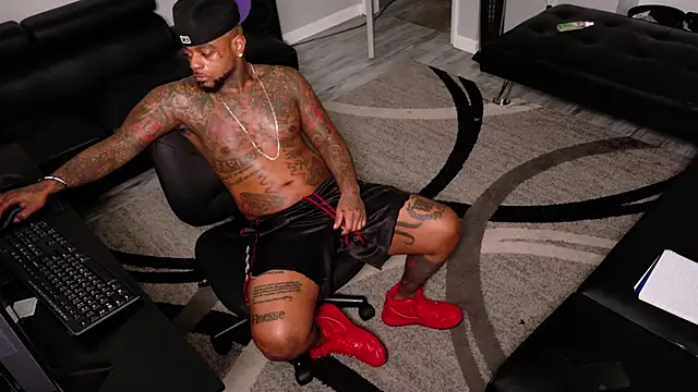 SLANGONDEMHOES online show from March 20, 2026, 4:01 pm