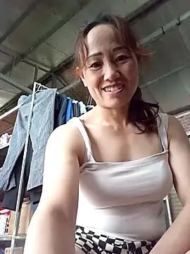 Fienjr online show from November 11, 2025, 8:14 am