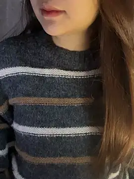 Hinne07 online show from February 9, 2026, 1:31 am