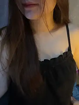 Hinne07 online show from February 22, 2026, 3:40 am