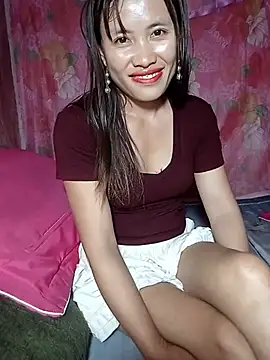 Snapshot of rubi_bae chatting on July 15, 2026, 11:48 am rubi bae online show from July 15, 2026, 11:48 am