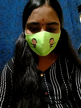 mini-queen online show from September 27, 2025, 1:05 pm