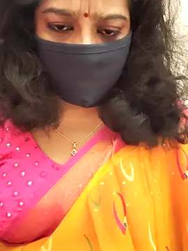 saritha29 online show from October 6, 2025, 4:48 pm