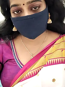 saritha29 online show from October 31, 2025, 5:14 pm